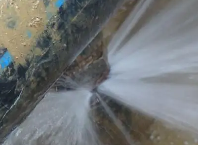莱山卫生间测漏水施工步骤
